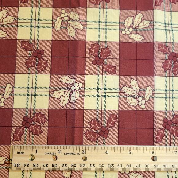 Cotton Fabric Holly Leaves Berries Red Cream Plaid Christmas Print 18x44" CPW - Picture 7 of 10